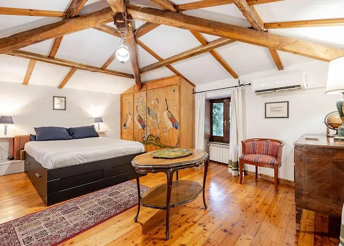 Apartment Rome's Hidden Gem *